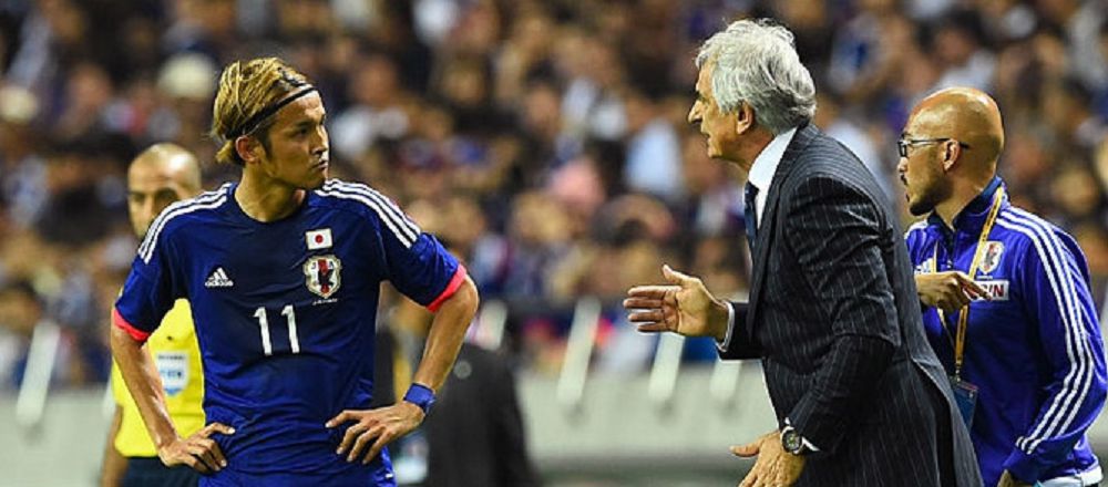 Jahandyq jarystar. Japonııa quramasy bas jattyqtyrýshysyz qaldy