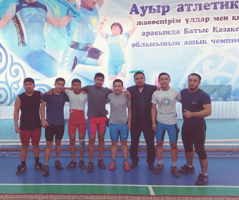 Jympıtyda aýyr atletıkadan chempıonat ótti