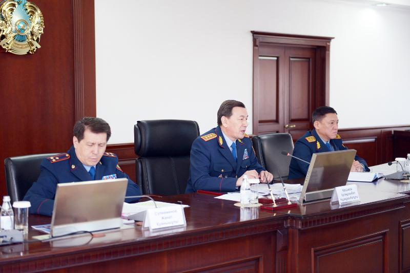 Qazaqstanda qylmys jasaý 12 paıyzǵa azaıdy - IIM