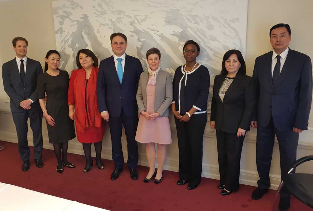 Qazaqstan men Shveısarııanyń turaqty saıası konsýltasııalarynyń úshinshi raýndy ótti