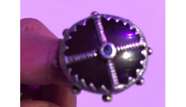 Aqan seri Aqtoqtyǵa syılaǵan júzik