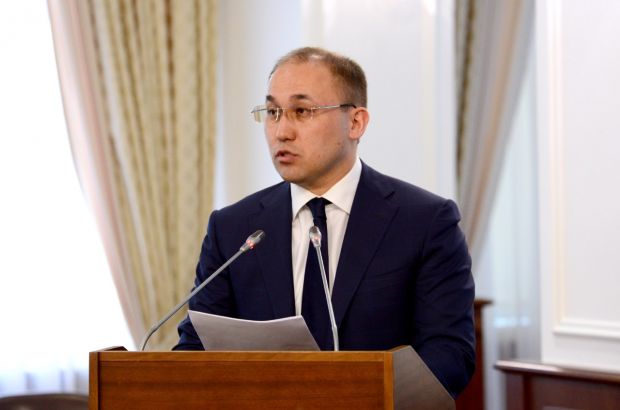Dáýren Abaev: Halyqtyń sıfrlyq saýattylyǵyn arttyrý boıynsha eki baǵyt belgilendi