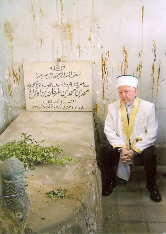 Ulyǵa taǵzym (Ábý Nasyr ál-Farabıdiń ǵylymdy júıeleýi)