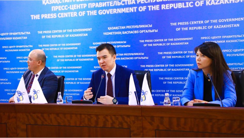 R. Dálenov: XI Astana ekonomıkalyq forýmy 11 jahandyq máseleni talqylaıdy 