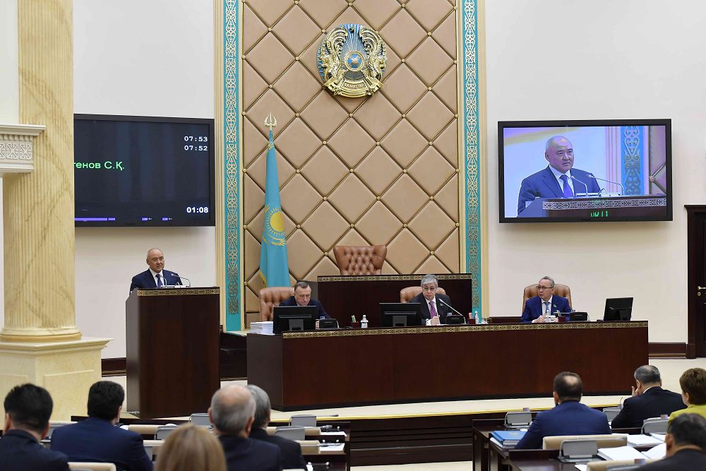 Jer satylmaıdy jáne sheteldikterge jalǵa berilmeıdi