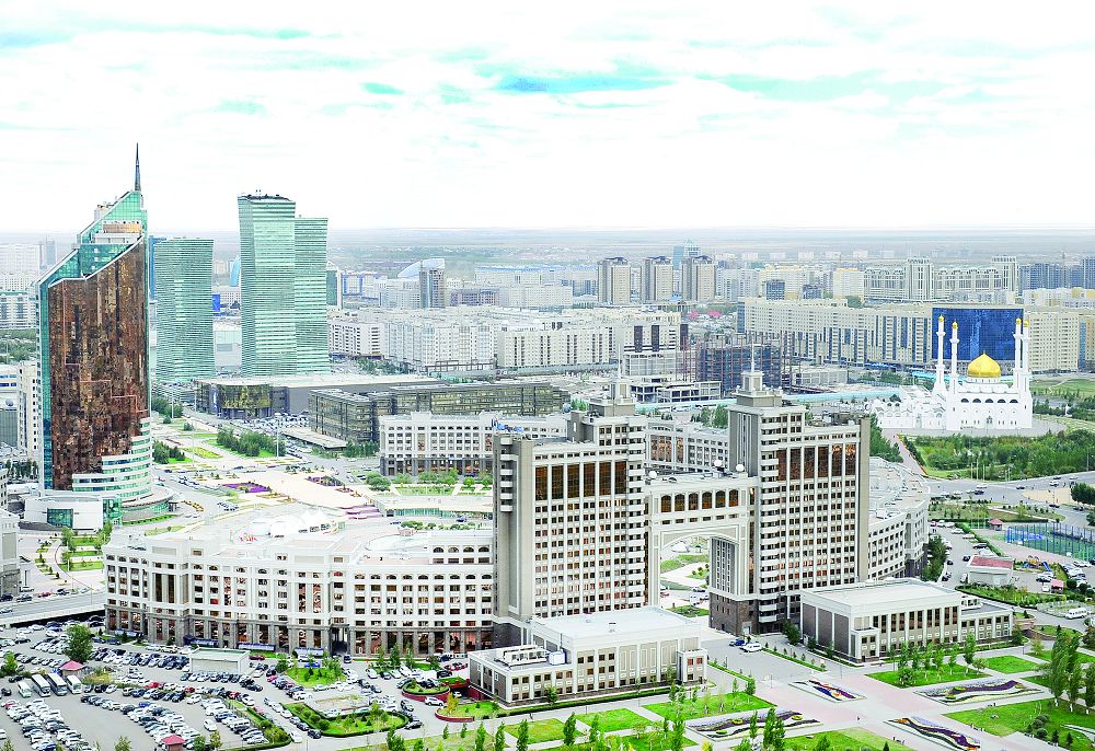 Astananyń jıyrma jyldyq mereıtoıy qalaı toılanady?