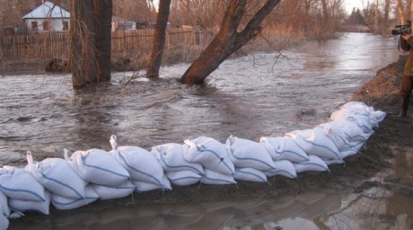 Soltústik Qazaqstanda tasqyn sý qaýpi seıiler emes