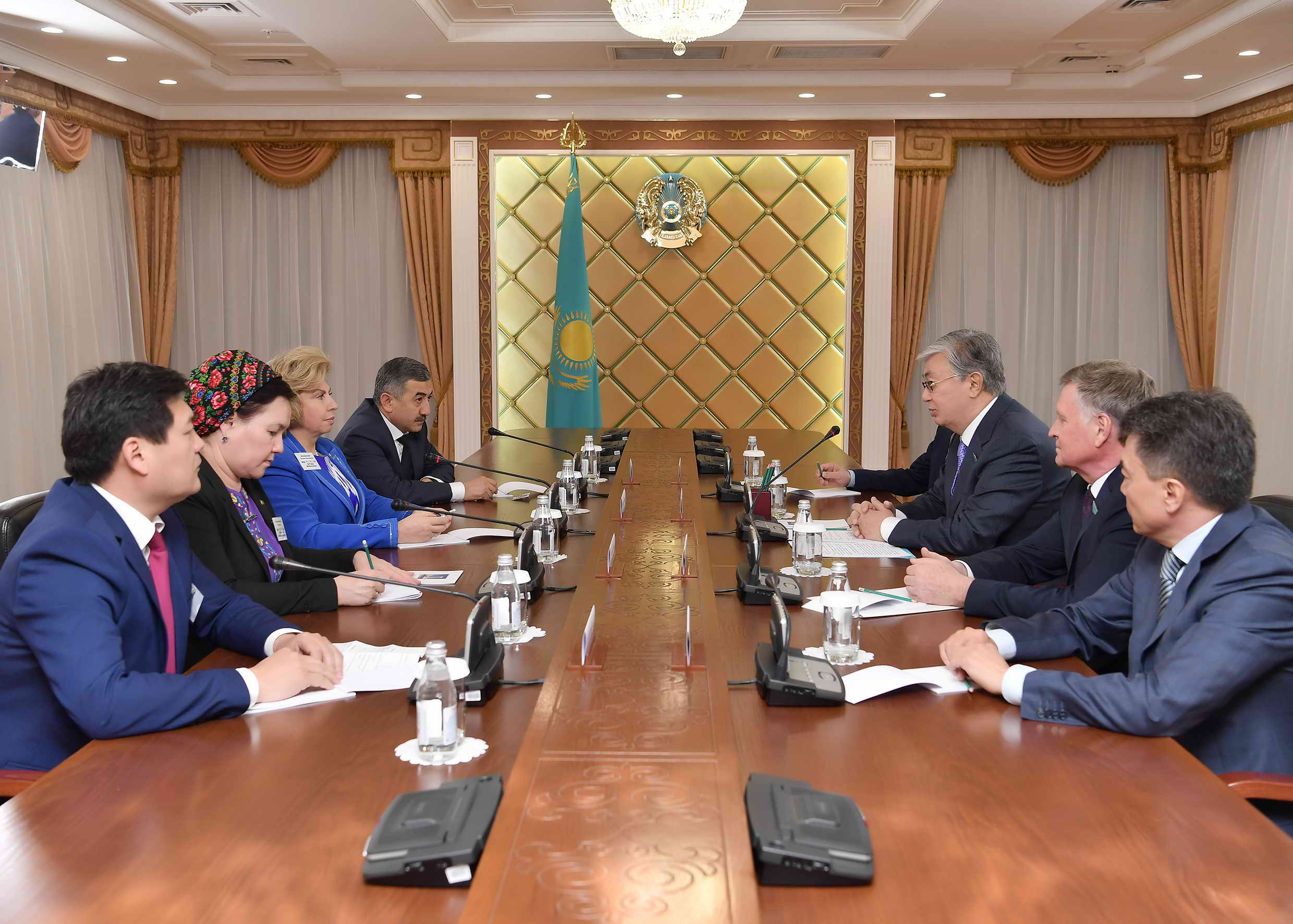 Q. Toqaev quqyq qorǵaý salasyndaǵy aımaqtyq yntymaqtastyqty nyǵaıtýǵa shaqyrdy