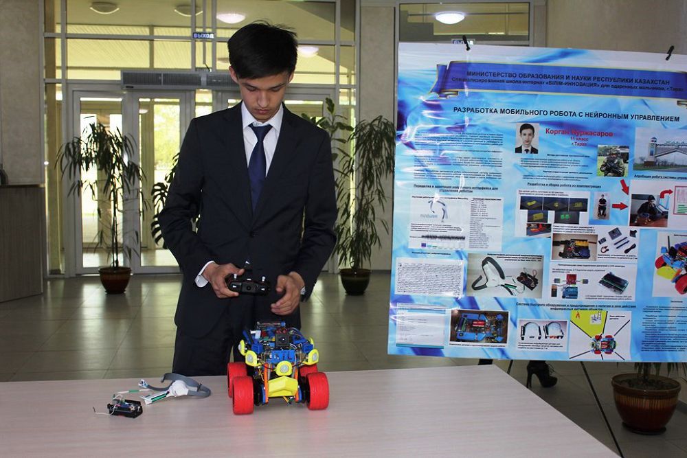 Robot-tehnıka – tehnologııa tiregi