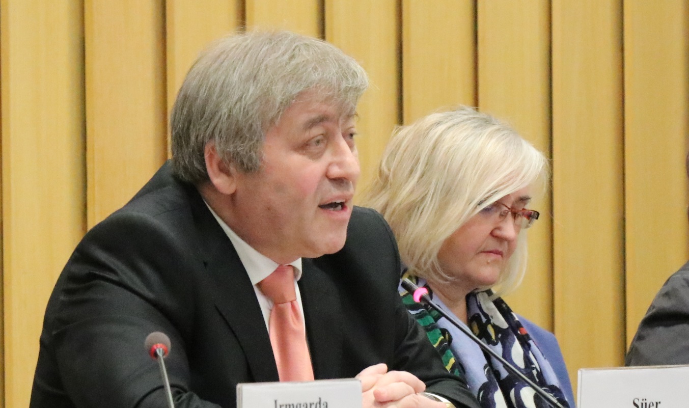 Súıer Eker: «Rýhanı jańǵyrý» ‒ túrki álemine aıtylǵan úndeý