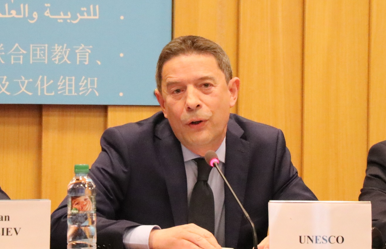 IýNESKO ókili ana tildiń mańyzyn túsindirdi