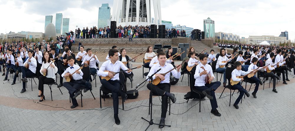 Astana tórin kúı terbegen kún
