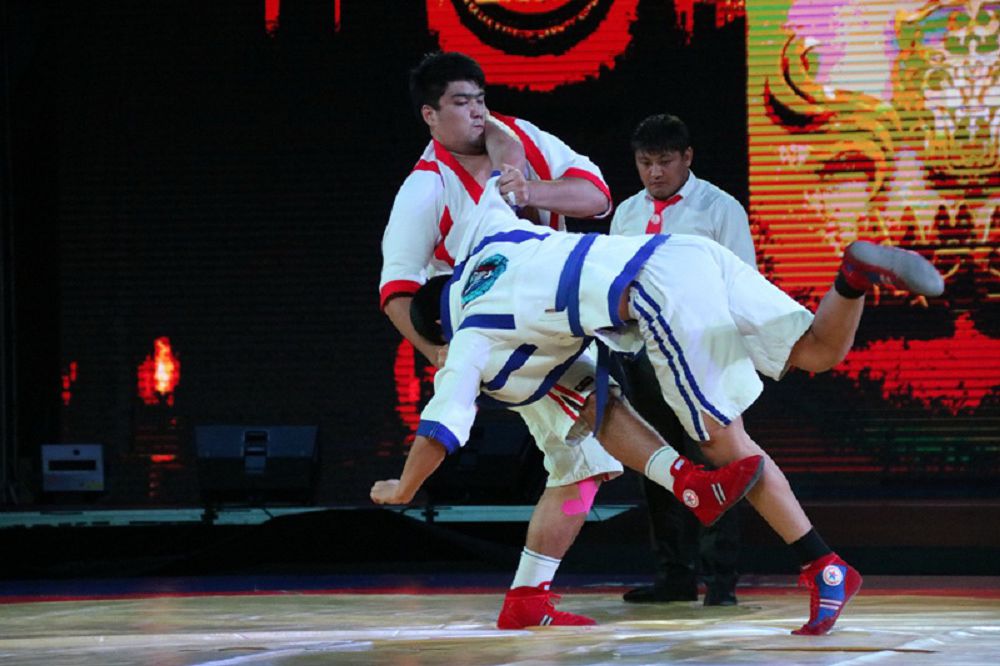 Dáýren Nuralınov «Qazaqstan Barysyna» qatysady
