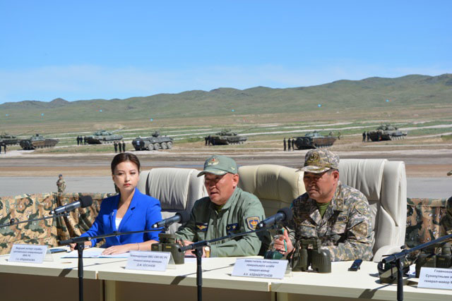 Otarda deńgeıi joǵary jaýyngerlik sherý ótedi
