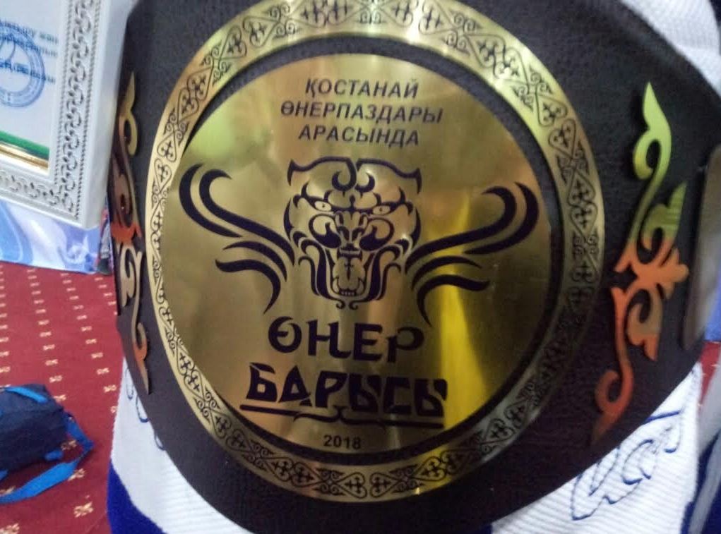 Qostanaıda qazaq kúresinen «О́ner barysy» qaıyrymdylyq týrnıri ótti