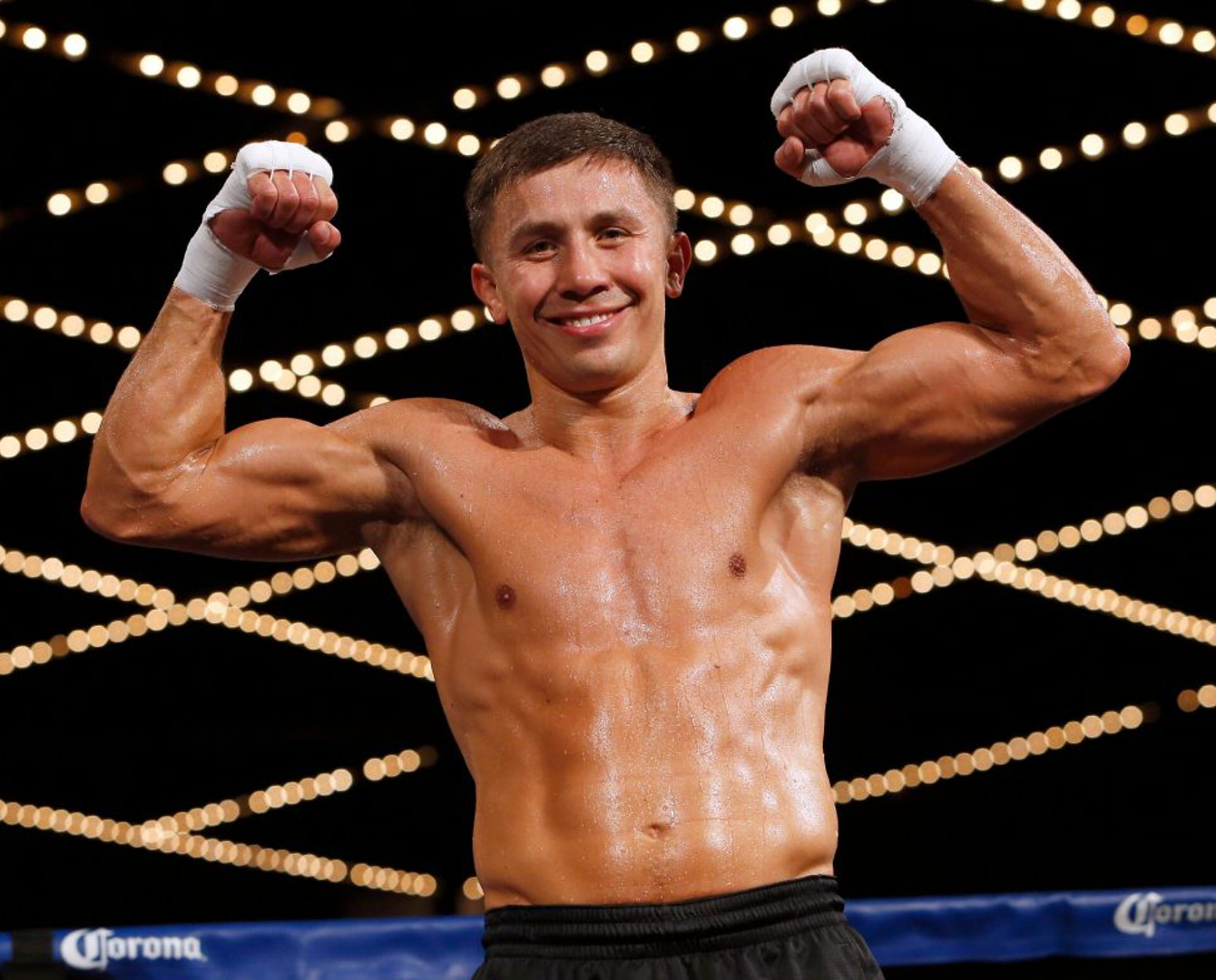 Gennadıı Golovkın qarsylasyn ekinshi raýndta nokaýtpen jeńdi