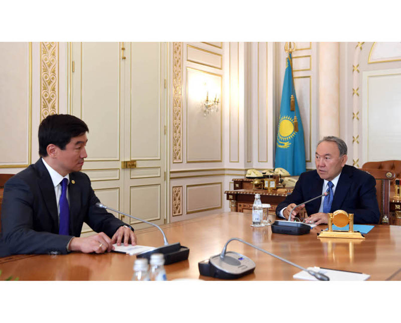 Nursultan Nazarbaev Almaty qalasynyń ákimin qabyldady