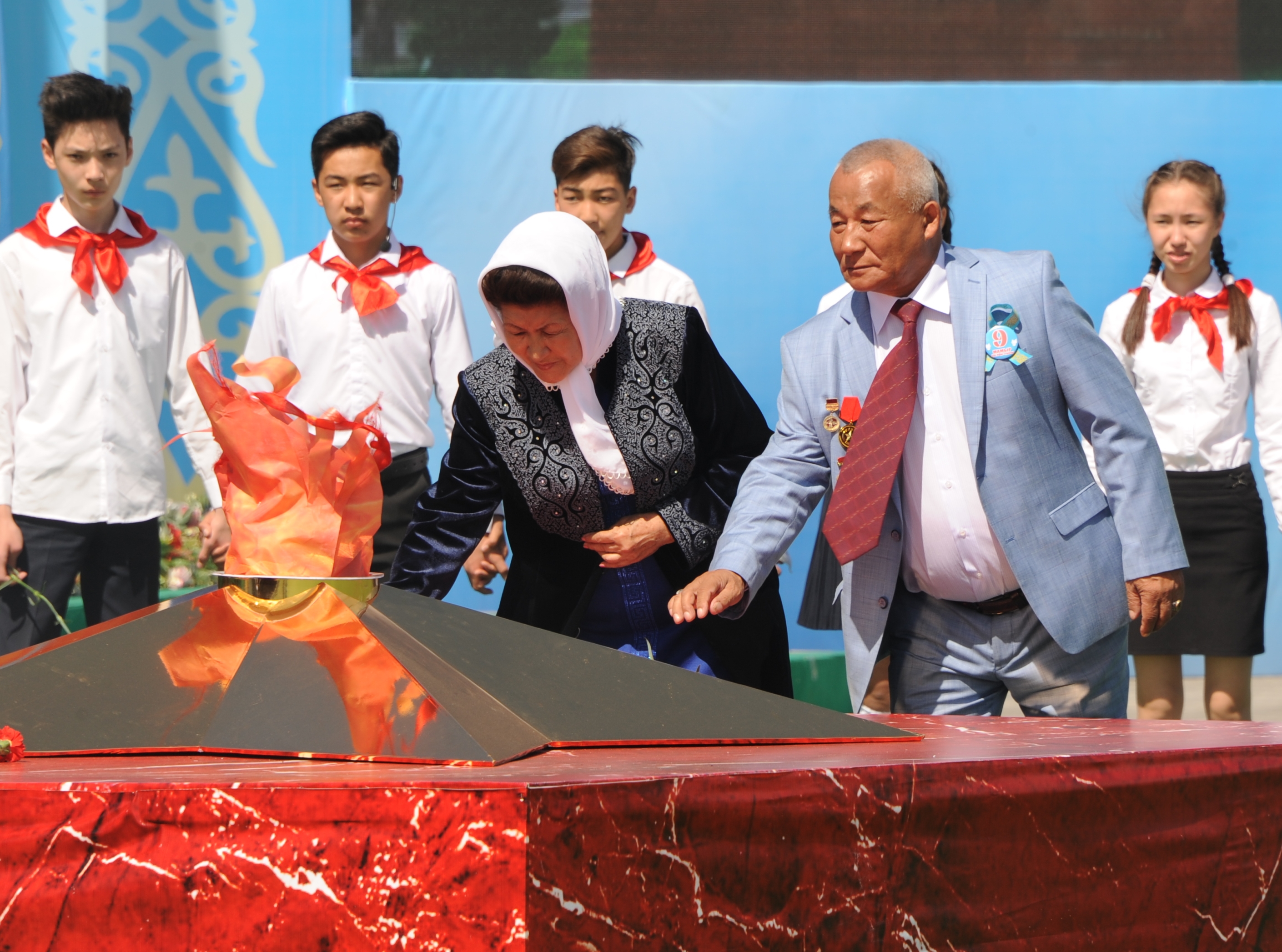 Jetisýda Jeńistiń 73 jyldyǵy atalyp ótti