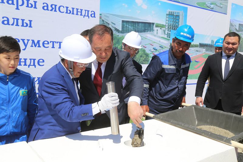 Aqtaýda záýlim sport saraıynyń irgetasy qalandy