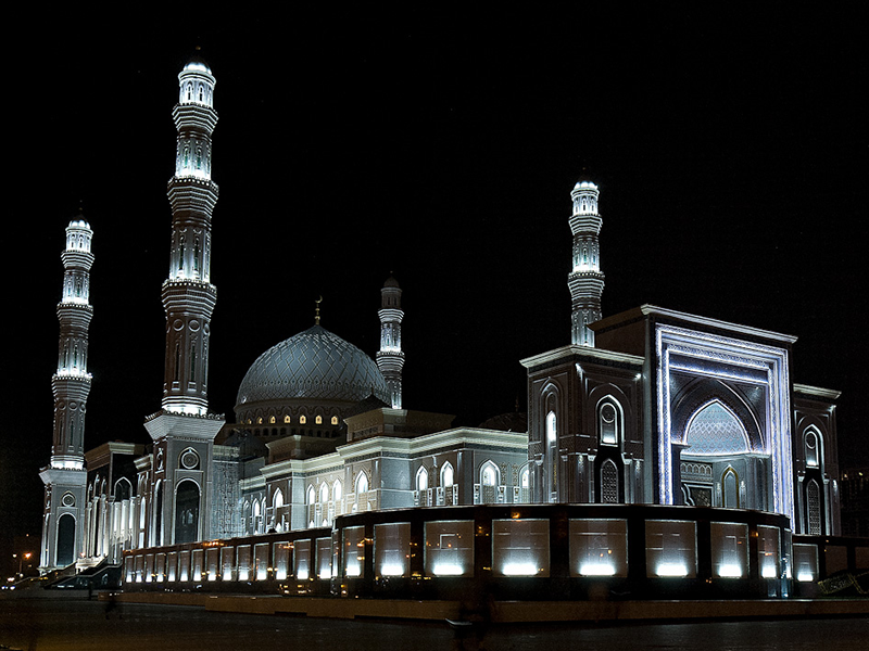 Ramazan aıynyń jańa kestesi jarııalandy