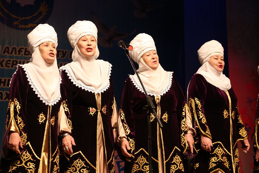 Án áleminde – aqjaýlyqty ájeler