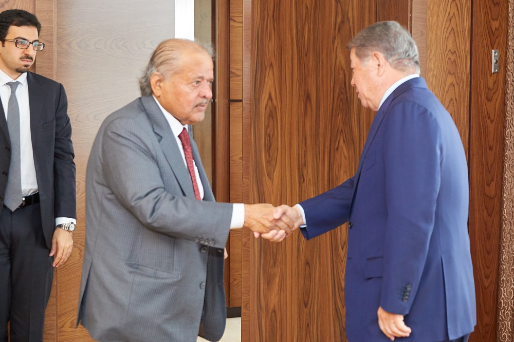 Qatar holdıngi Qazaqstanǵa ınvestısııa quıýǵa daıyn