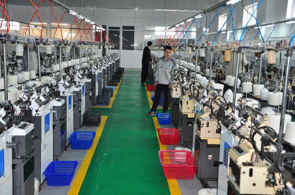 Indýstrııalyq aımaqtar óndiristi órkendetip tur