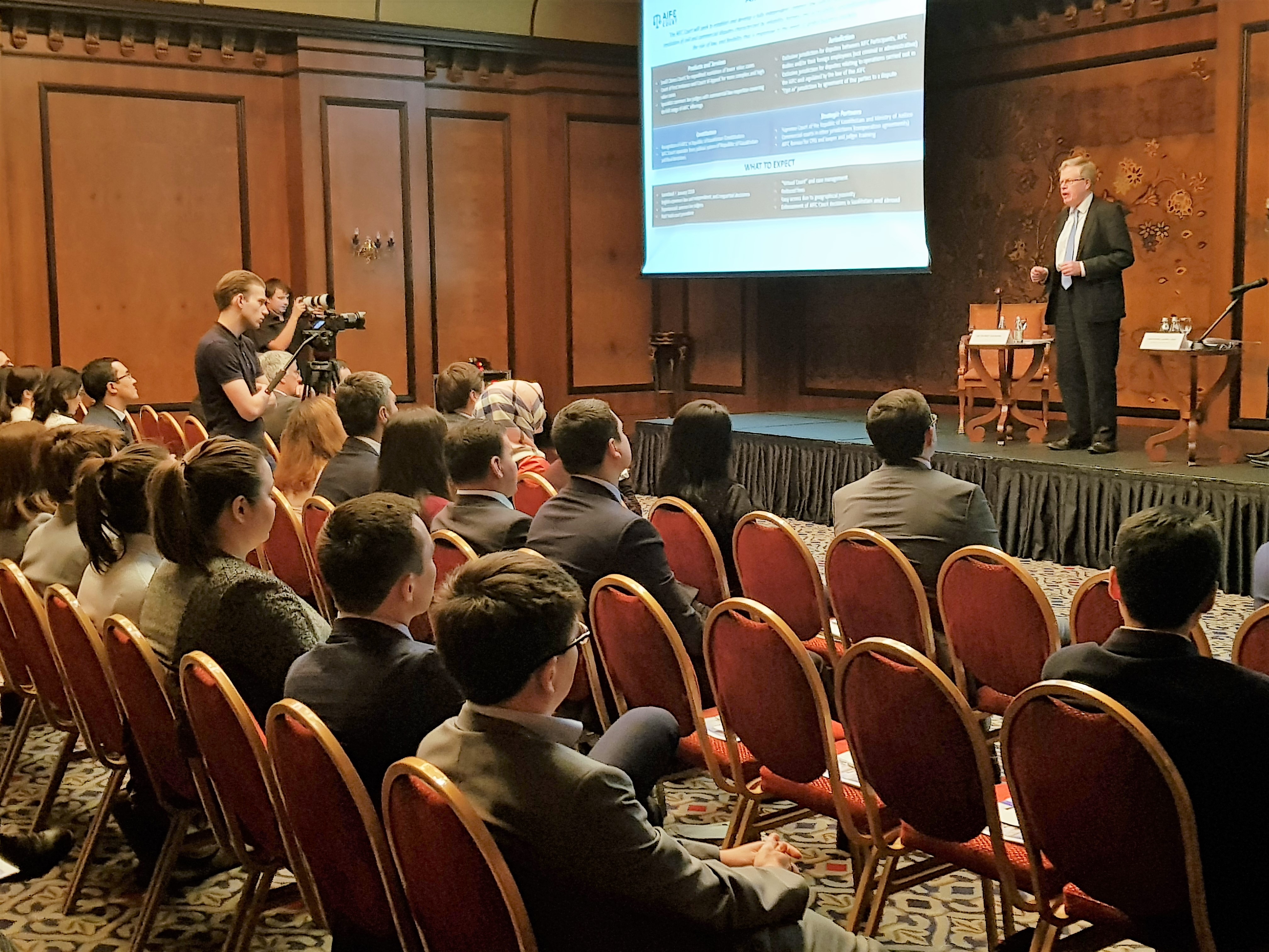 AHQO sotynyń soty Almaty men Astanada Qazaqstannyń zań qoǵamdastyǵymen kezdesti