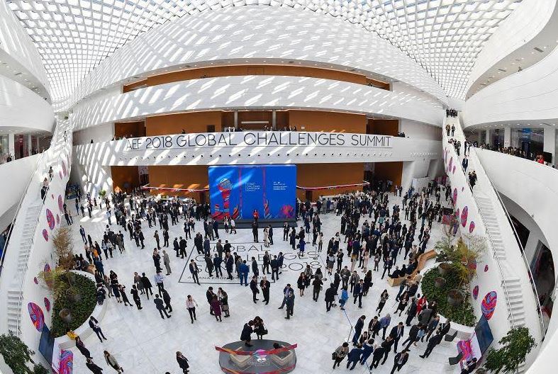 AHQO krıptovalıýtany quptaıdy, al Ulttyq bank qyryn qarap otyr