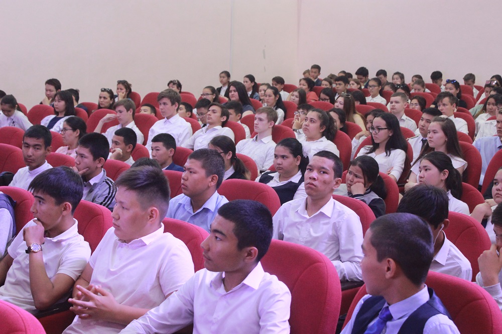 Aqtaýda memlekettik qyzmet organdarynyń 20 jyldyǵyna arnalǵan Biryńǵaı taqyryptyq saǵat ótti