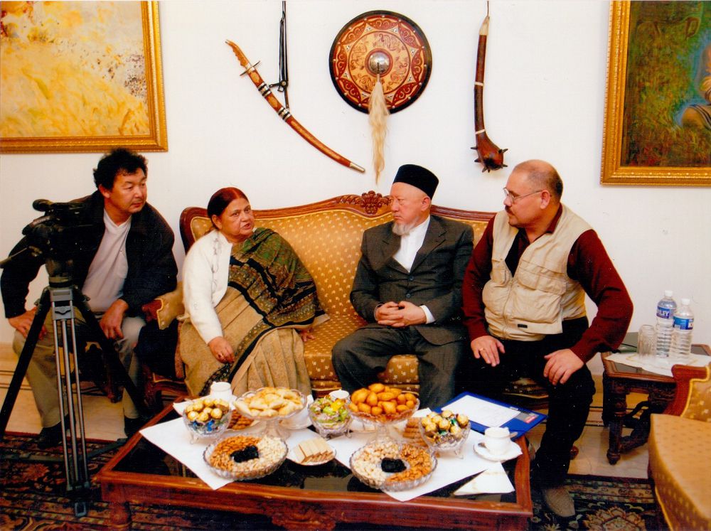 Úsh báıterek (M.H.Dýlatı, Shoqan Ýálıhanov jáne Álkeı Marǵulan sabaqtastyǵy haqynda)