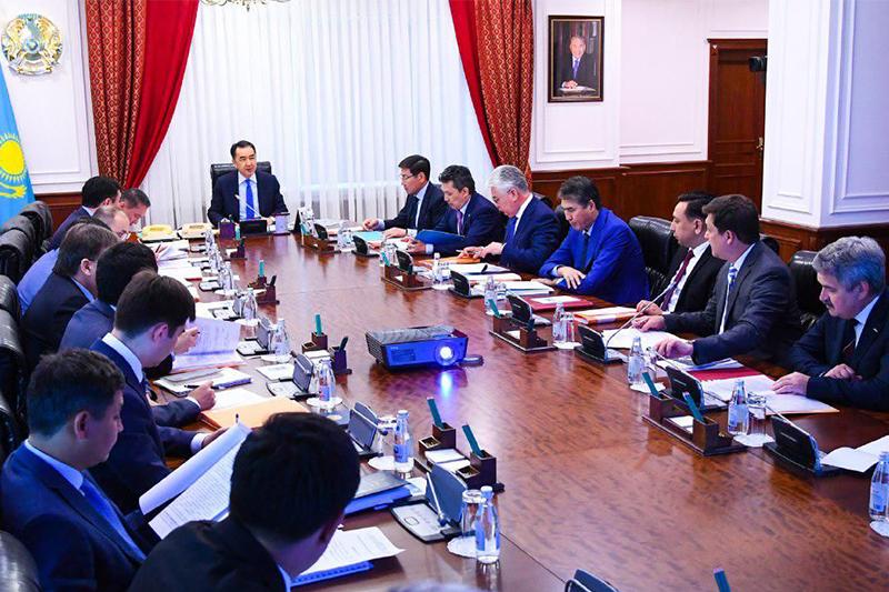 Baqytjan Saǵyntaev «ITP» DKQ Basqarý komıtetiniń otyrysyn ótkizdi