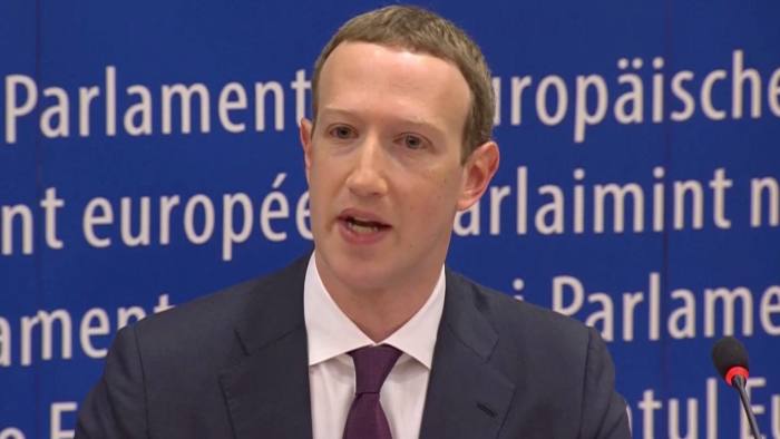 Mark Sýkerberg Eýroparlament aldynda esep berdi