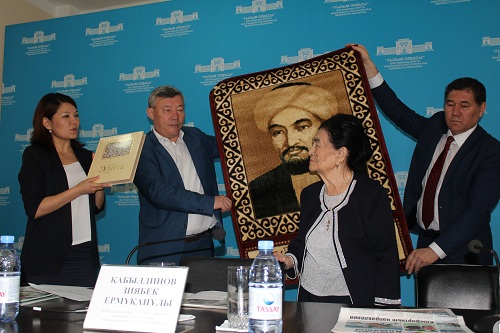 Memlekettik syılyqtyń ıegeri B.N.Ábishovanyń 90 jyldyq mereıtoıyna oraı ǵylymı keńes ótti