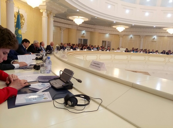 Qostanaıda  latyn álipbıine kóshý týraly  respýblıkalyq ǵylymı-praktıkalyq konferensııa ótti