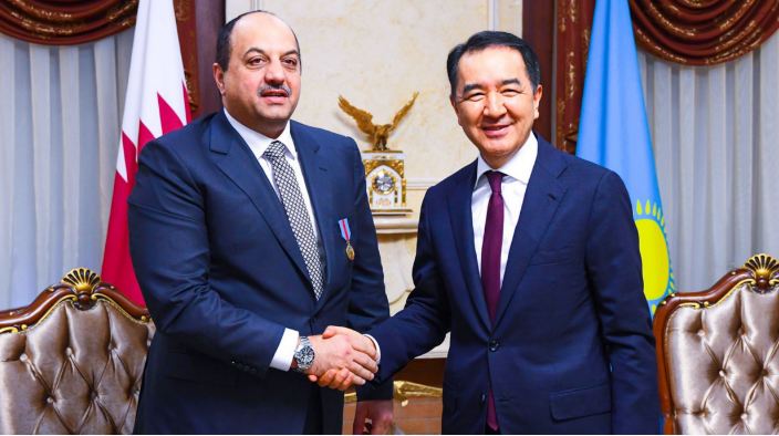 B. Saǵyntaev Katar Premer-Mınıstriniń orynbasary, qorǵanys isteri mınıstri H. Ál-Attyııamen kezdesý ótkizdi