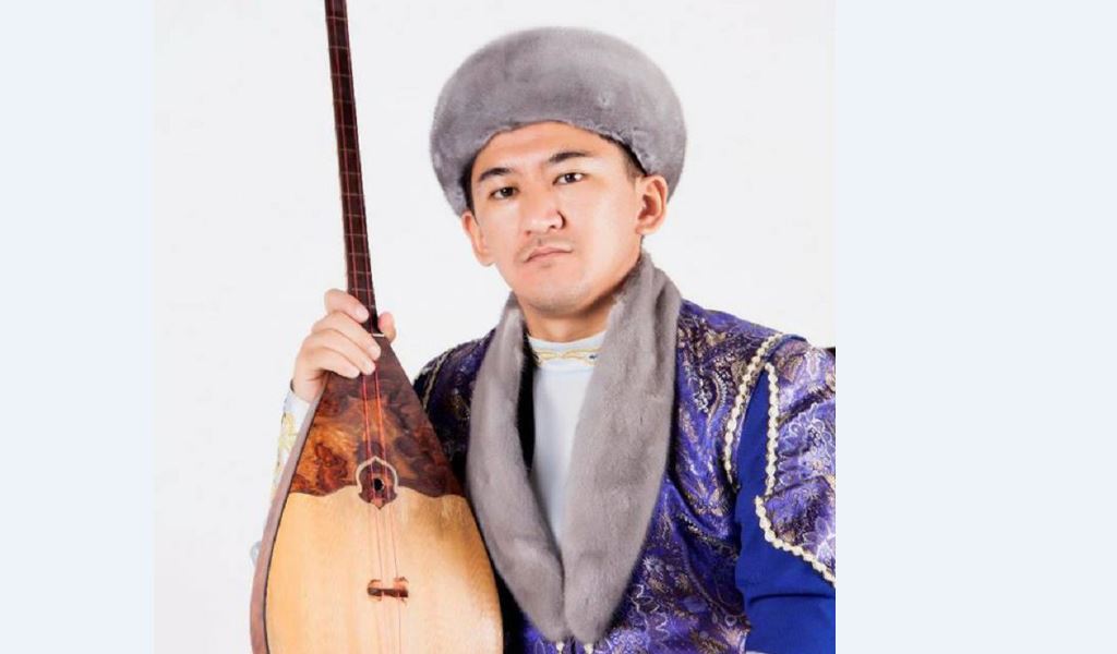 Erlan Rysqalı: Qazirgi dástúrli ánshilerdiń de «at shaba almas mini» bar