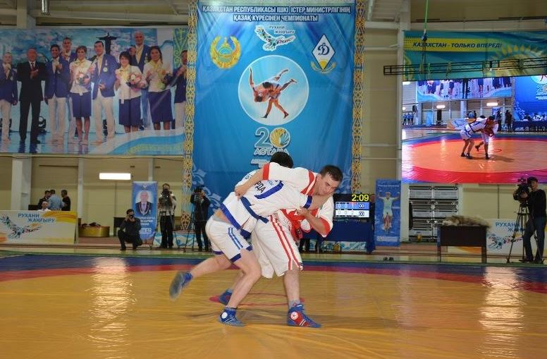 Mańǵystaýlyq polıseı-palýan Qyzyljarda top jardy