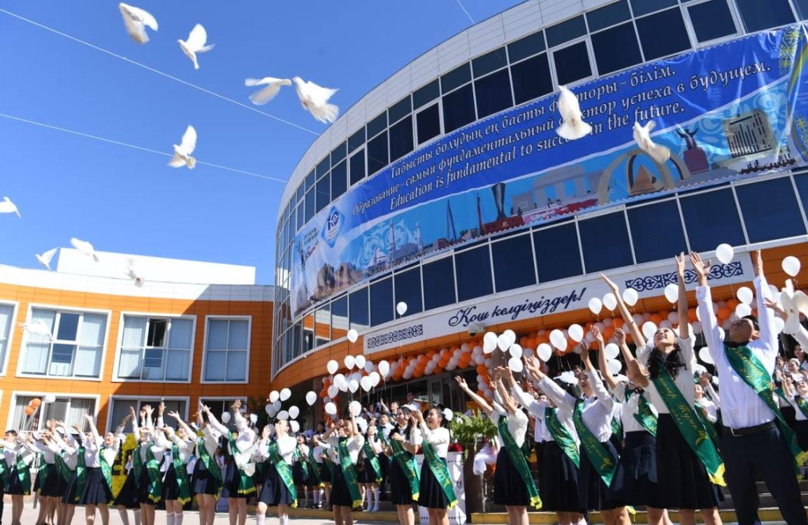 Ońtústikte bıyl 33766 oqýshy mektep bitirdi