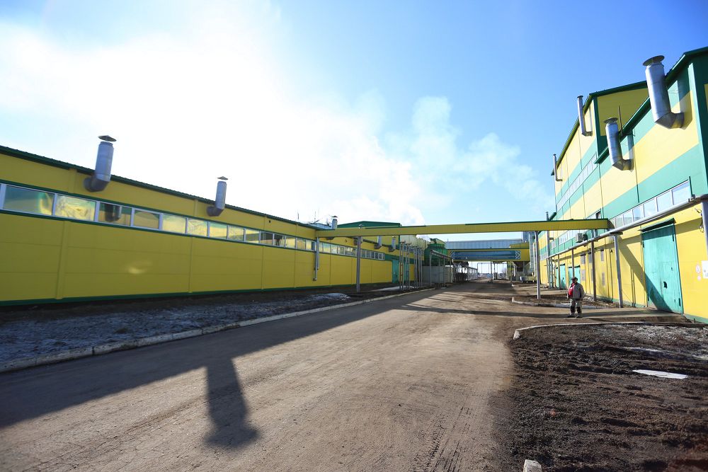 Batys Qazaqstandaǵy maı zaýytynyń ekinshi tynysy ashyldy