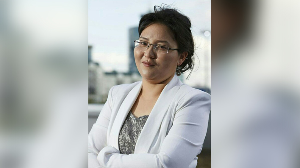 Aıjan Tabarakqyzy.⠀Jubatýdyń aıtyńyz bas amalyn...