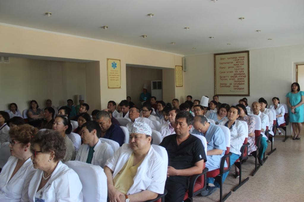 Mańǵystaý oblystyq aýrýhanasynda kórsetiletin qyzmetter sapasyn arttyrý boıynsha kezdesý ótti