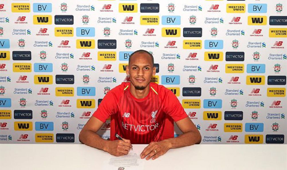 Jahan jańalyqtary: Qorǵaýshy úshin «Lıverpýl» 45 mln eýro jumsamaq