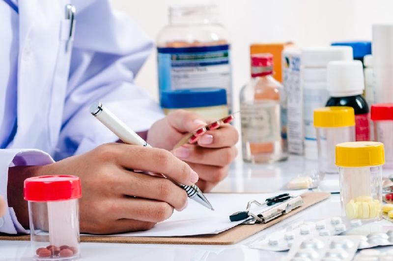 Elimizde menıngıt ekpesin tegin jasaý máselesi qarastyrylýda