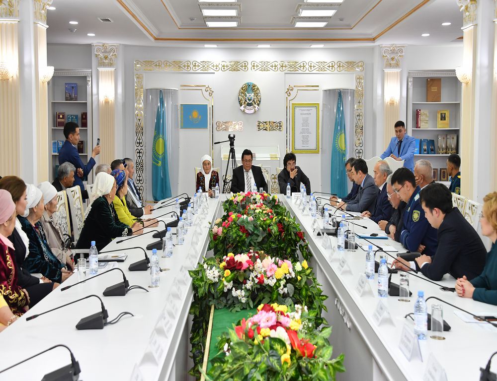 Janaıdar Sádýaqasovtyń týǵanyna 120 jyl tolýyna arnalǵan eske alý jıyny ótti