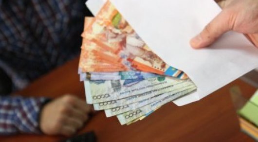 Nursultan Nazarbaev: Mektepte eden jýýshy bolý úshin para berý ońtústikte ǵana bar 