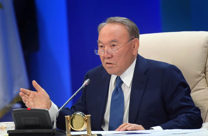 Elbasy "7-20-25" baǵdarlamasynyń jastarǵa arnalǵanyn aıtty