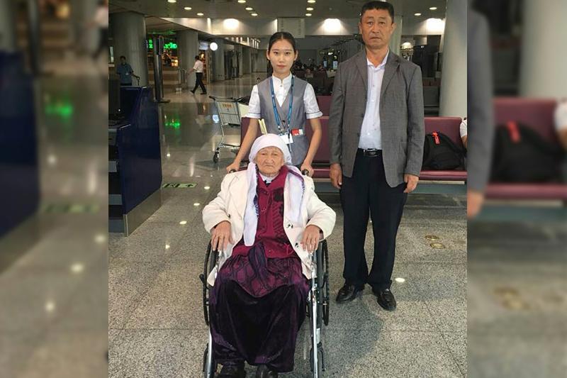 Qytaıda ustalǵan Raıhan áje elge oralýǵa kómek kórsetkenderge alǵysyn bildirdi