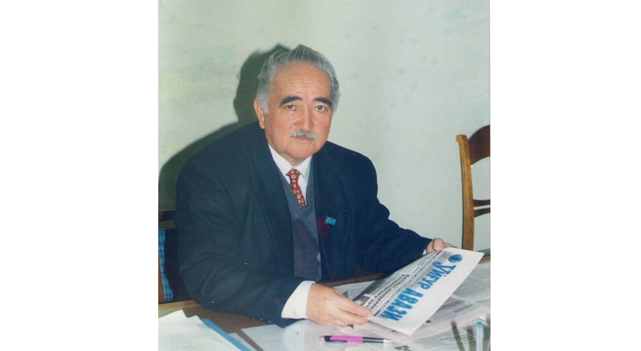 Ahmetjan Ashırı. Seksen ǵasyr jáne seksen jyl 