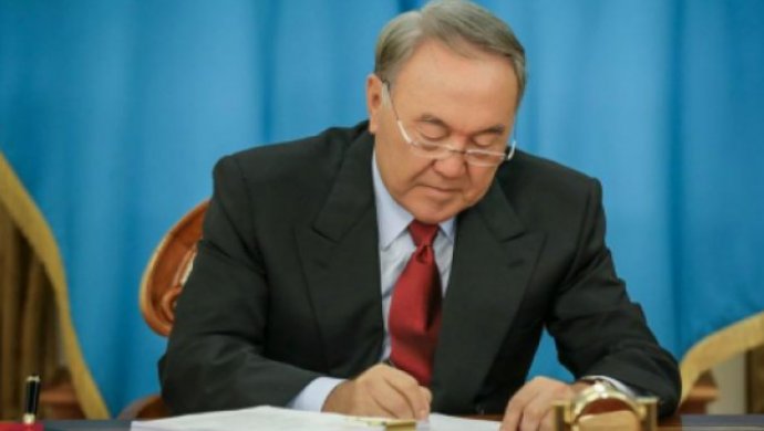 Prezıdent OQO-da jańa eki aýdan qurý týraly qaýlyǵa qol qoıdy